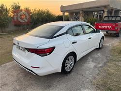 نيسان سنترا